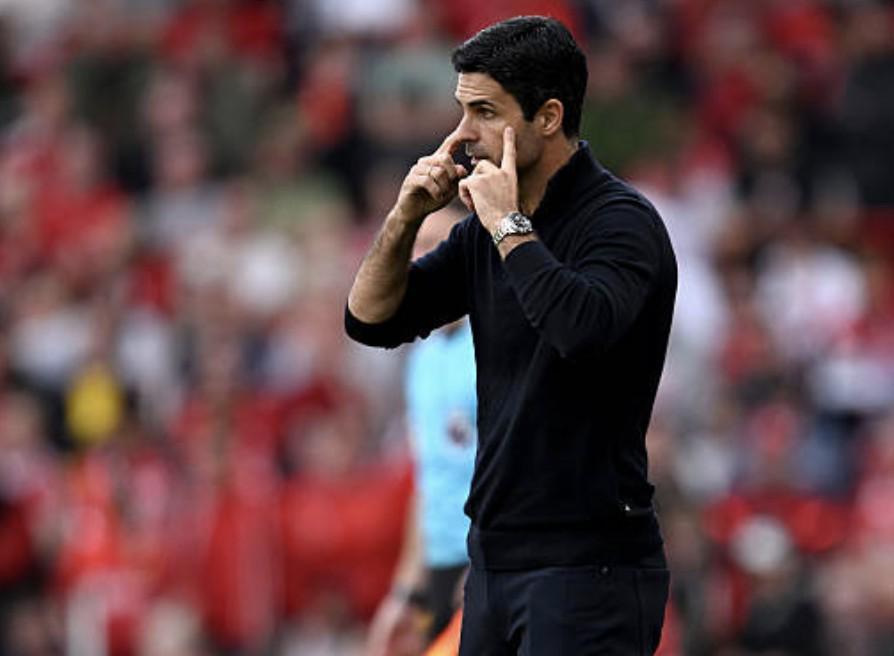 卡拉格:阿森纳过度依赖定位球,他们缺少创造机会的能力