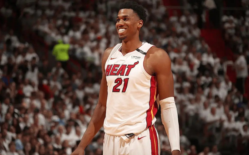 dnf直播-前NBA篮板+盖帽王！上海男篮邀怀特塞德试训 将打两场热身赛检验