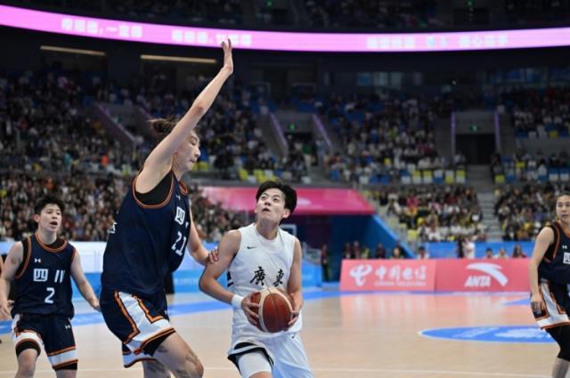 1763249990897015064.jpg 女篮.jpg