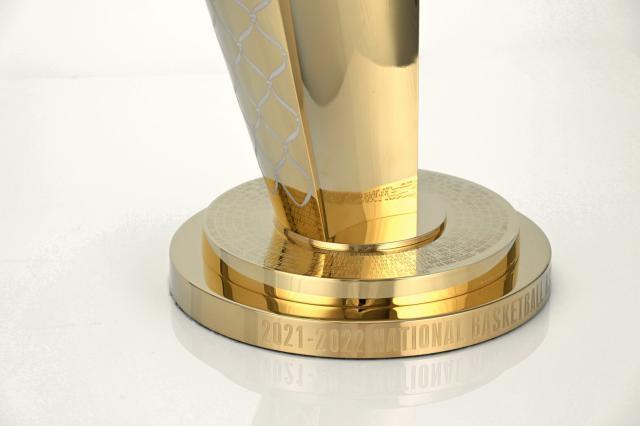 1654705399228075061.jpg trophies-finals03.jpg