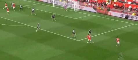 1631402179242094596.gif 曼联1.gif