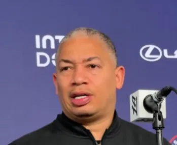 lol直播-卢：下场打开拓者是我们赛季最重要一战，球员们准备好了